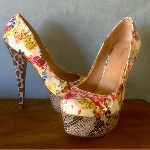 Like New Zigi Soho Platform Heels Sz 10